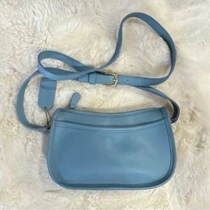 Vintage Coach Wendie Swinger Crossbody Glacier Blue Leather 9031 *Rare colour